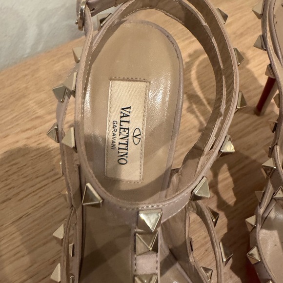 Valentino Red Pointed-Toe Rockstud T-Strap Pumps with Nude Straps - Picture 2 of 15